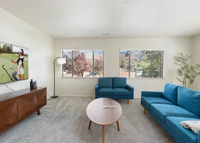Apartment 7br Entire Walk To Uptown *