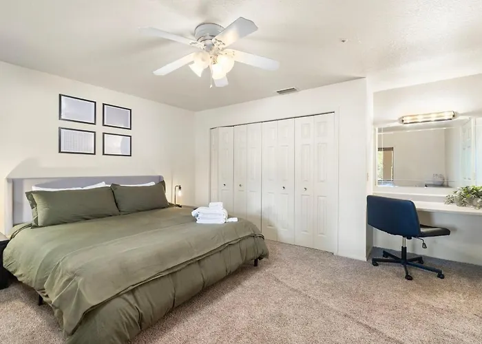 Apartment 7br Entire Walk To Uptown